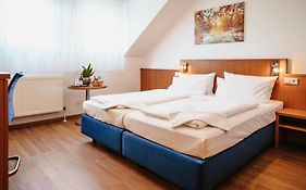 Hotel & Restaurant Goldener Pflug